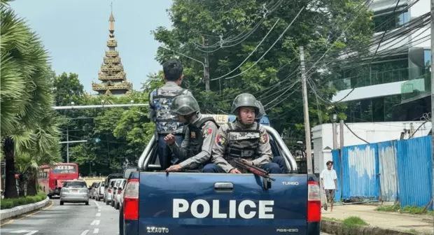 东盟外长呼吁停止缅甸边境地区的暴力活动