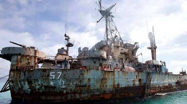 菲律宾破军舰赖在仁爱礁，78岁高龄成废铁，最终结局很可能是解体 ... ...