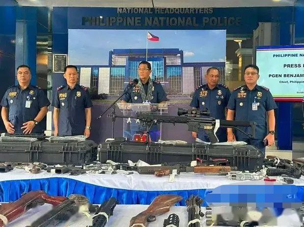 菲律宾逮捕枪贩查获53支长短枪支