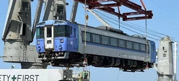 来自日本的11节高速列车将于下周抵达柬埔寨