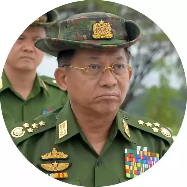 缅军总司令敏昂莱因11架JF-17战斗机无法执行轰炸人民的任务而生气