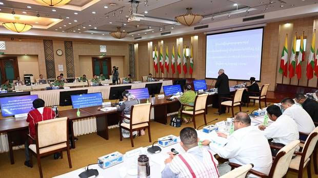 缅军和谈小组与和平进程指导小组的五支少数民族武装组织代表举行会议