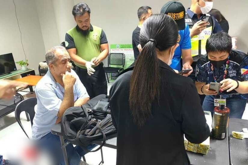 一名土耳其公民在尼诺·阿基诺国际机场被海关局及缉毒署成员逮捕